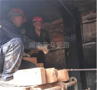 蓄熱室各種情況熱修